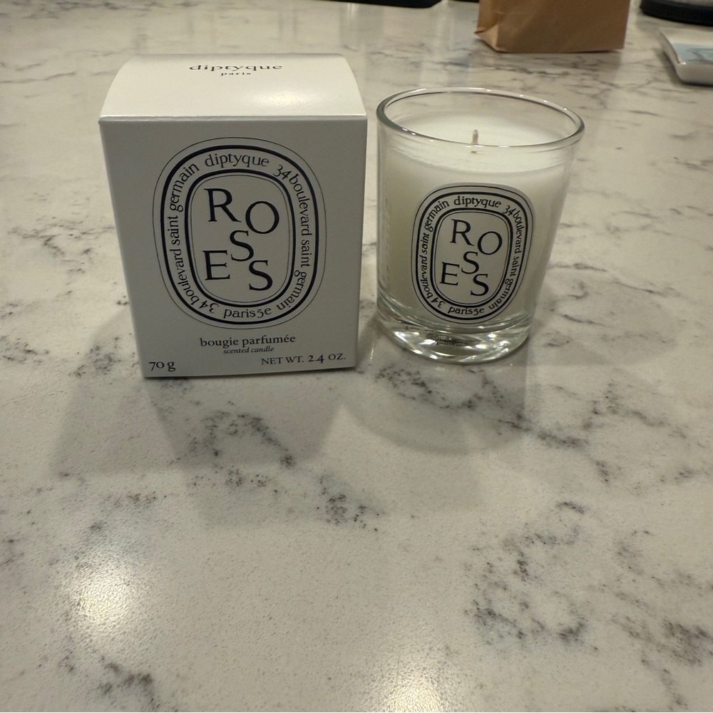 2.4 oz NIB Diptyque Roses Candle